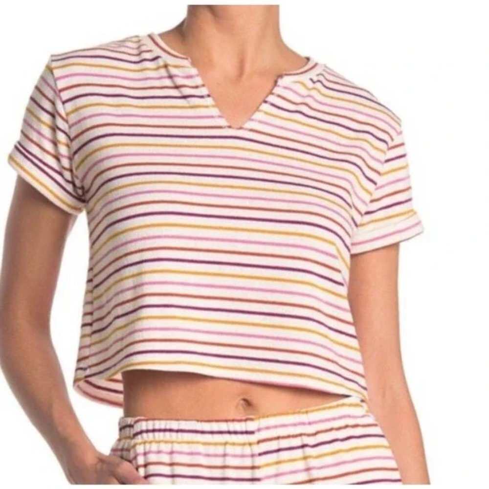NEW Nordstrom Lush Rainbow Stripe Notched Crop Tee Women's Medium